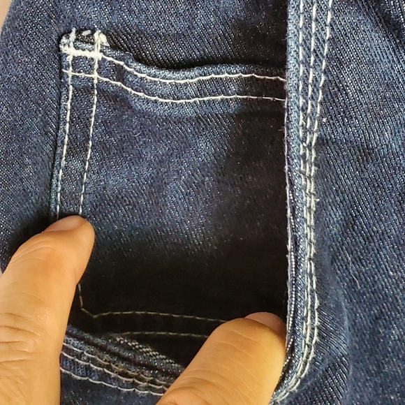 Denim shorts - Picture 5 of 8